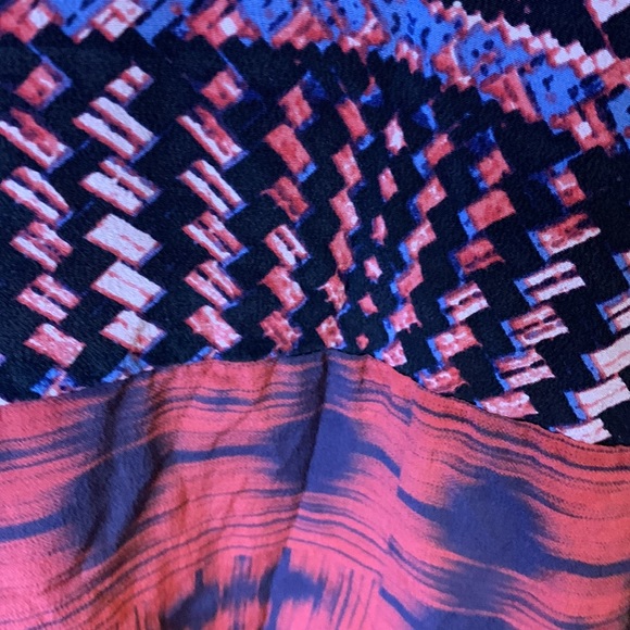 Bcbgmaxaroa keyhole 100% silk dress multi bright colors size Small - Picture 8 of 17